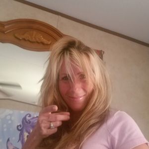 Meet your Posher, Stacy